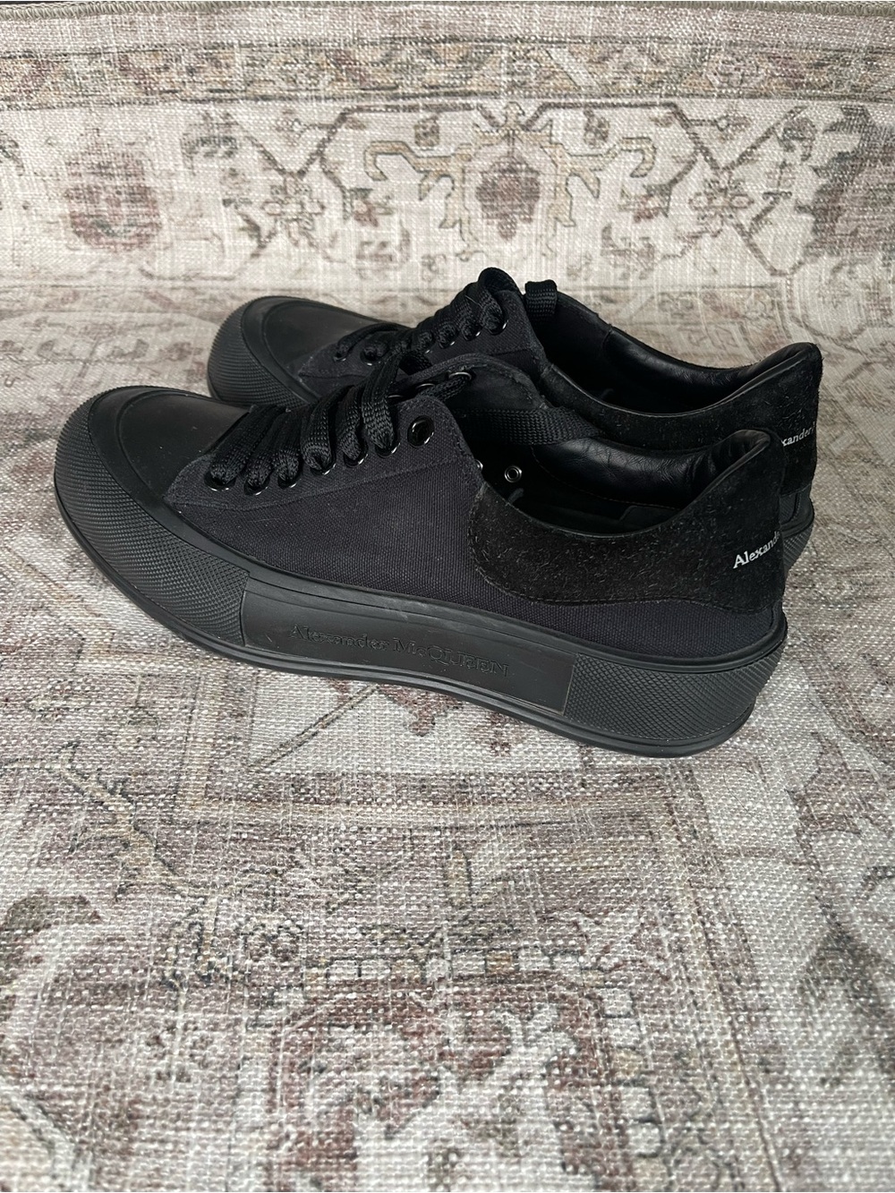Alexander McQueen Deck Plimsoll Triple Black Low-Top Sneakers